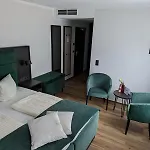 Hotel Seehotel Ecktannen Waren (Mueritz)