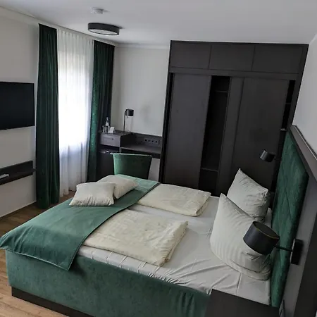 Seehotel Ecktannen Szálloda Waren