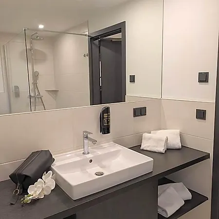 Seehotel Ecktannen Waren (Mueritz)