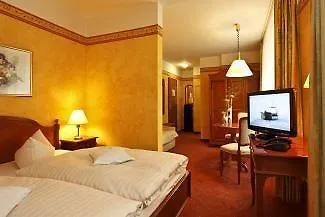 Seehotel Ecktannen ヴァーレン