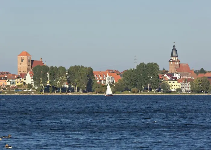 Seehotel Ecktannen 4* Waren (Mueritz)